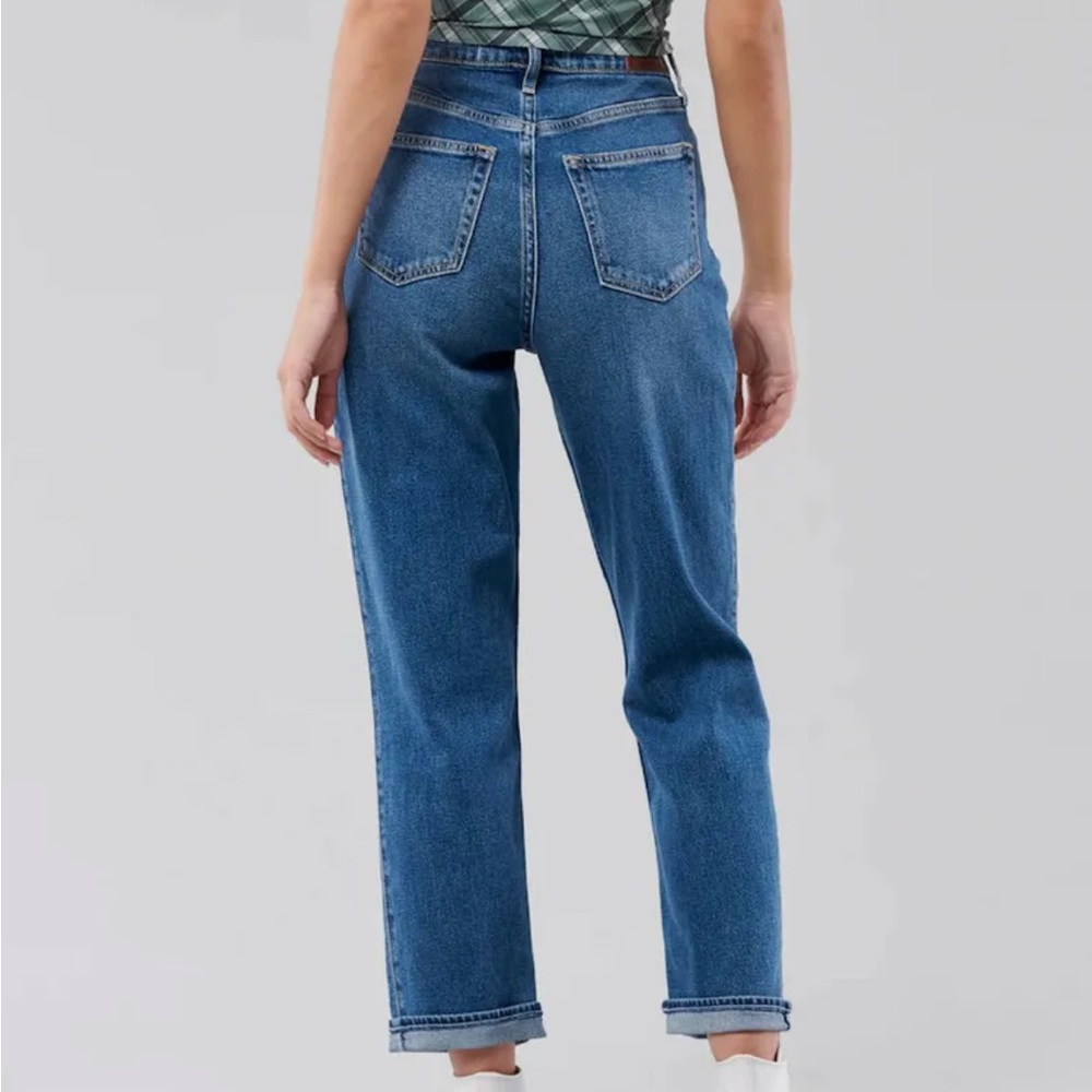 Hollister Curvy Ultra High-Rise Vintage Straight Jeans Vintage Stretch Size W26 - Picture 3 of 10